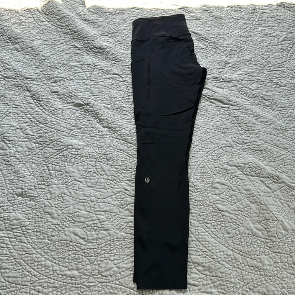 Lululemons fast and free 7/8 tight. Size Small/6